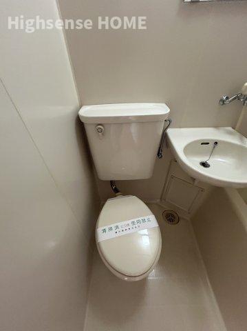 トイレ　トイレもきれいです