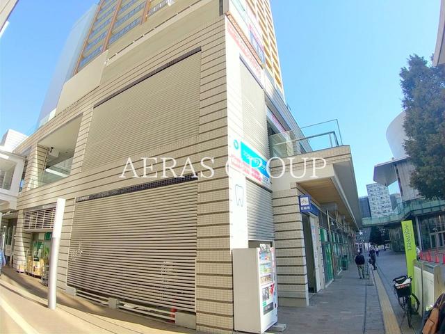 ショッピングセンター　アクウェルモール（ショッピングセンター）まで460m