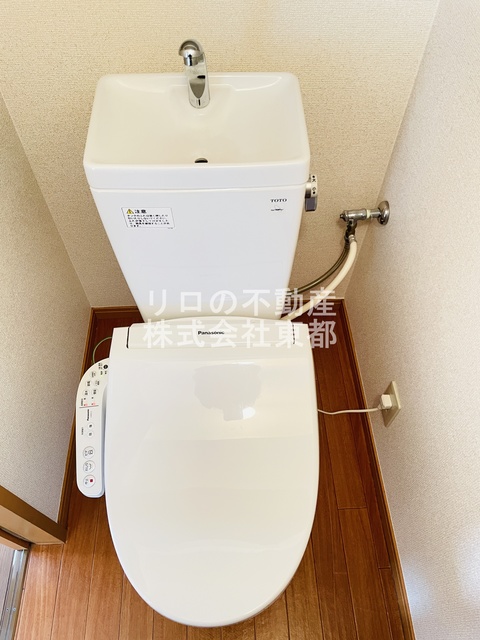 トイレ　洗浄便座付です！