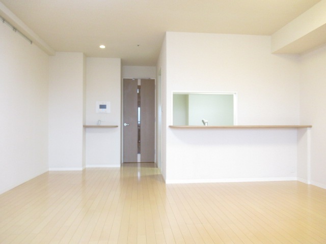 居室・リビング　別室参考写真です