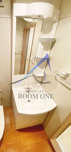 洗面設備　洗面台です。