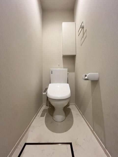トイレ　シンプルで使いやすいトイレです