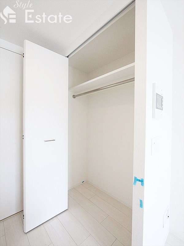 収納　クローゼット