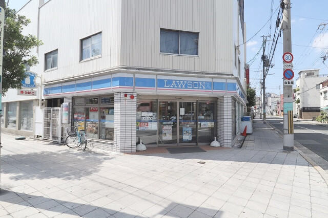 コンビニ　ローソン 勝山三丁目店（コンビニ）まで367m