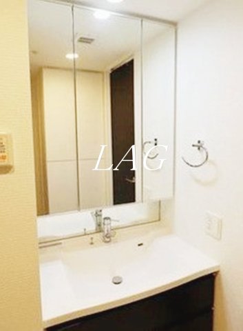 洗面設備　洗面台です。