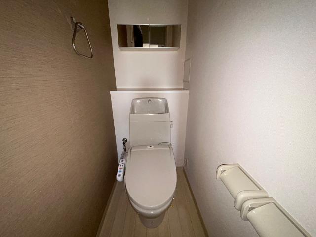 トイレ　シャワー付トイレ