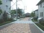 エントランス　★１２０世帯の賃貸物件で町並みを形成しております★