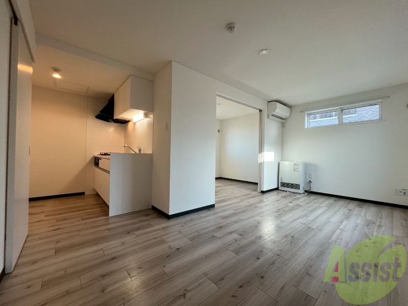 居室・リビング　広くてキレイなお部屋が広がっていて、充実した生活が送れそう。