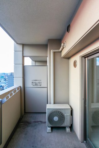 バルコニー　別号室の写真です。現状優先です。