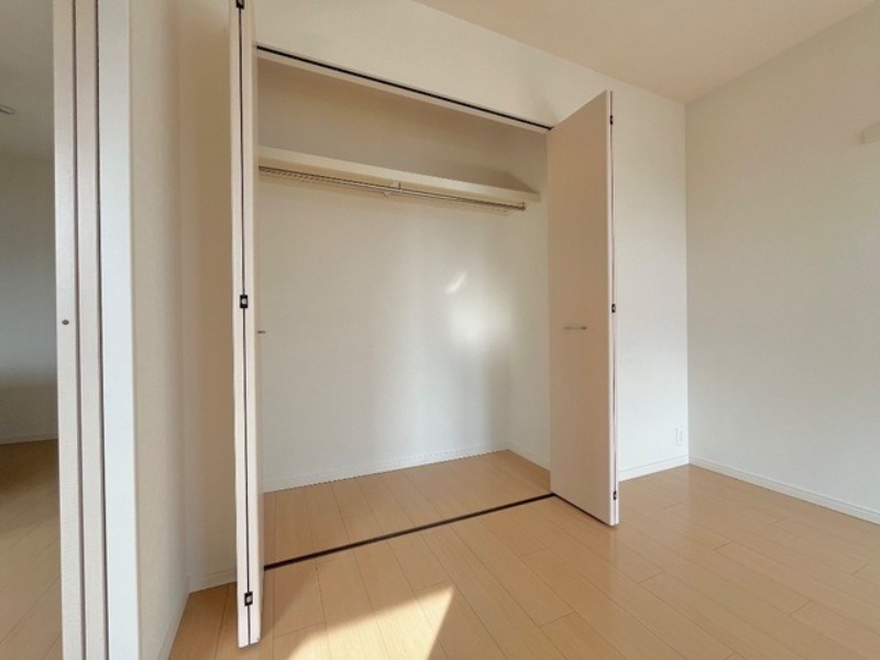 収納　図面と現状に相違がある場合には現状を優先