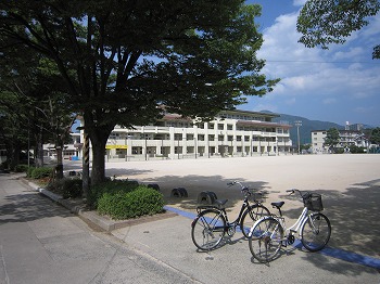 ＪＲ可部線 上八木駅 徒歩5分 2階建 築18年の周辺写真