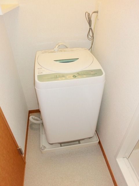 洗面設備　家電が付いていると引越しが楽ですね。