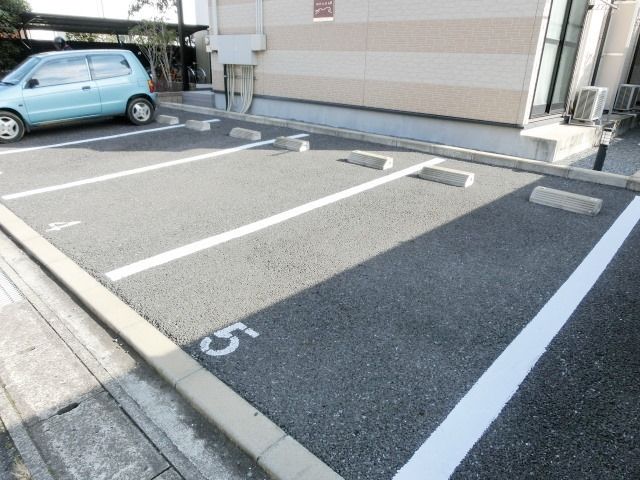 駐車場　満車の場合近隣でお探しします！