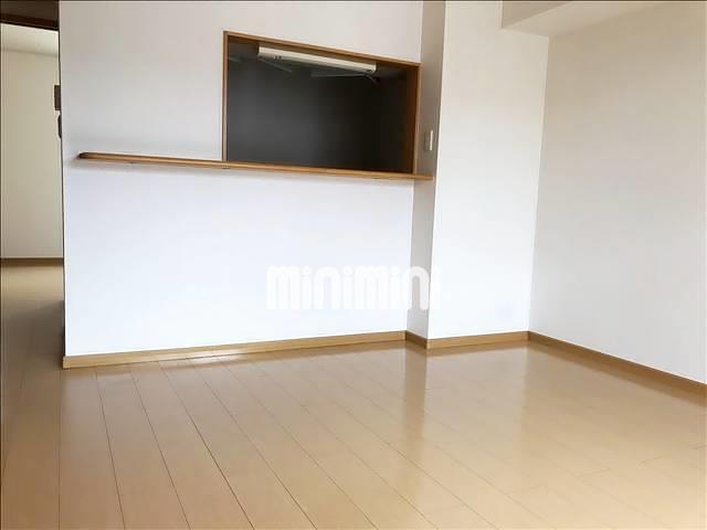 眺望　おしゃれな対面キッチン