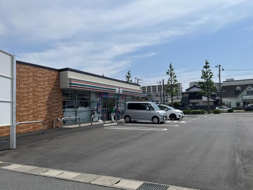 コンビニ　セブンイレブン 千葉高洲1丁目店（コンビニ）まで500m