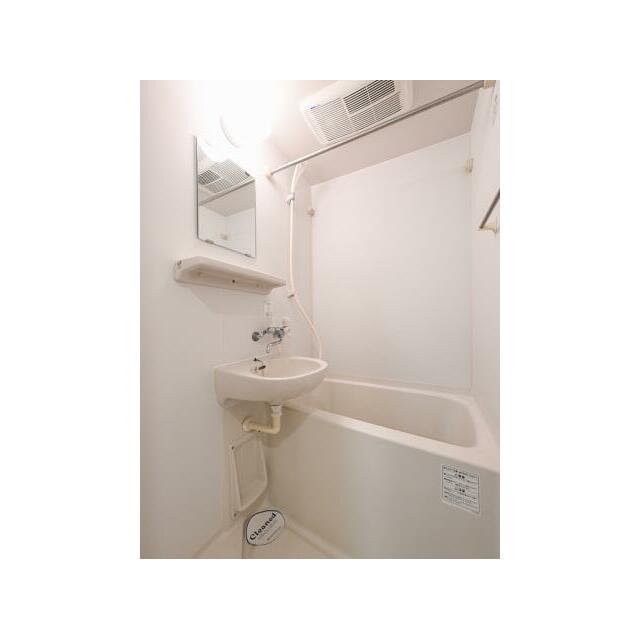 バス・シャワールーム　※別部屋参考写真