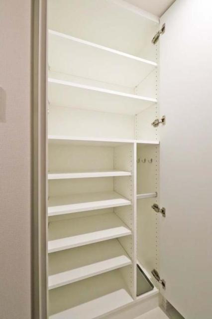 収納　別部屋同仕様