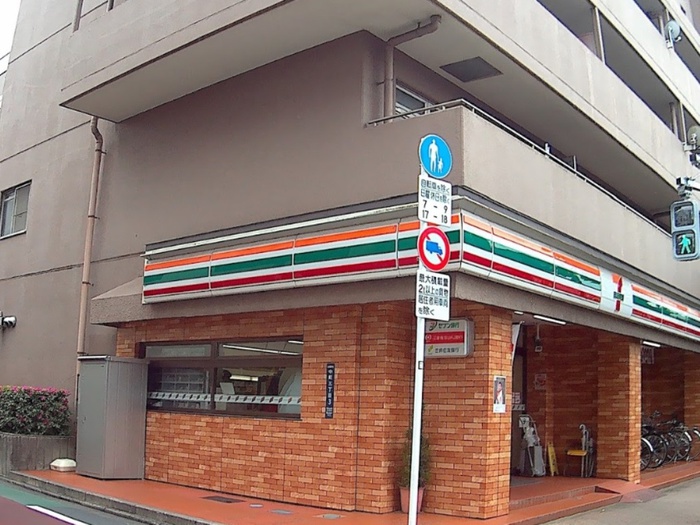 コンビニ　セブン-イレブン 武蔵野郵便局前店（コンビニ）まで400m