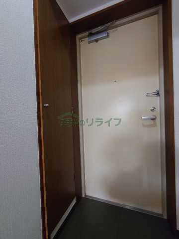 玄関　Ｔ・Ｈ・Ｍ