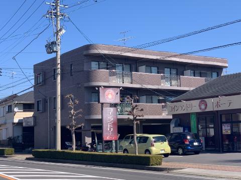 建物外観　外観写真（昼）