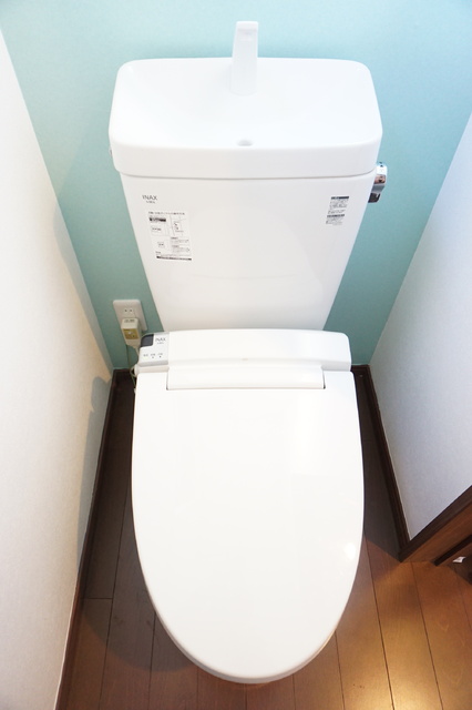 トイレ　トイレは洗浄便座です☆