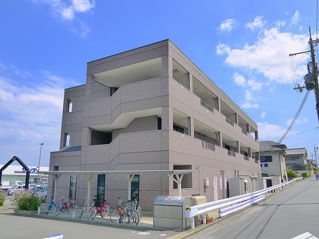 建物外観　外はこのようになっています