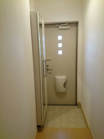 玄関　落ち着いた玄関です
