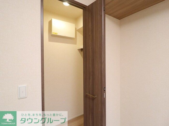 リッシュセゾン Eの玄関写真