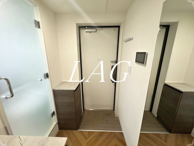 玄関　玄関です。