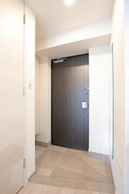玄関　※写真は同タイプ住戸です。