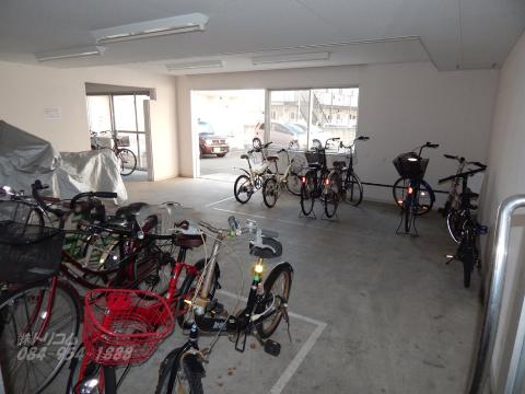 その他　安心の屋内駐輪場
