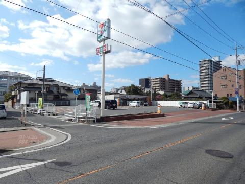 その他　セブンイレブン福山東町店（その他）まで439m