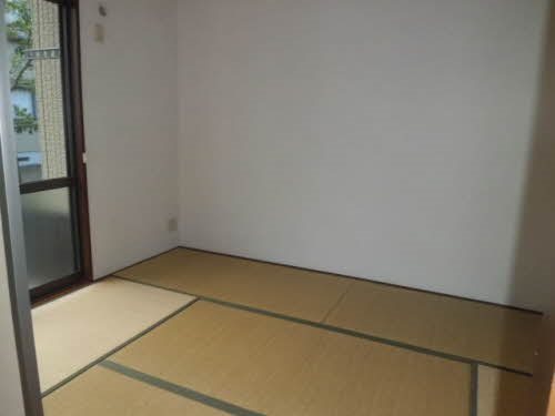 その他部屋・スペース　和室※同タイプ反転間取りの別部屋写真になります。