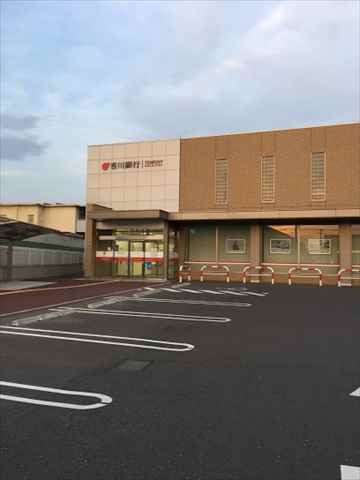 銀行　香川銀行　仏生山支店（銀行）まで654m