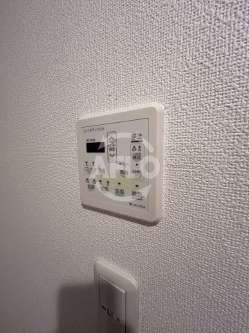 その他設備　アクアスイート新大阪　浴室乾燥機