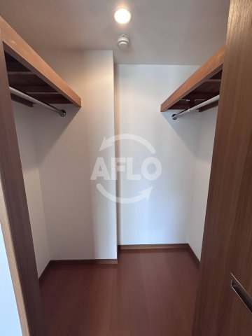 その他部屋・スペース　アクアスイート新大阪　クローゼット