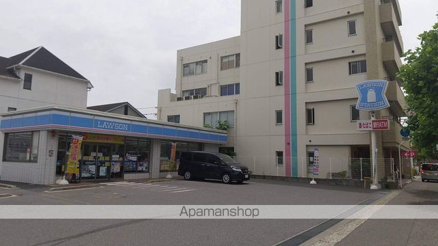コンビニ　ローソン（コンビニ）まで221m
