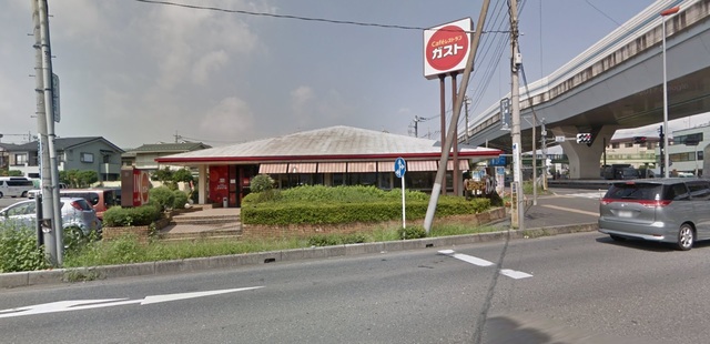 飲食店　ガスト与野上峰店（飲食店）まで823m