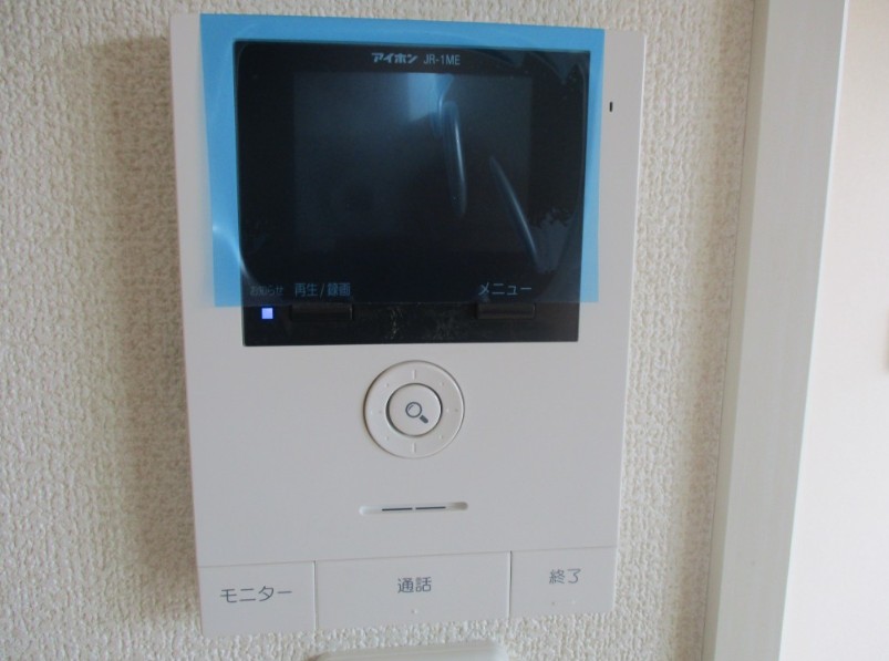 セキュリティ　急な来訪者も確認できる　TVドアホン