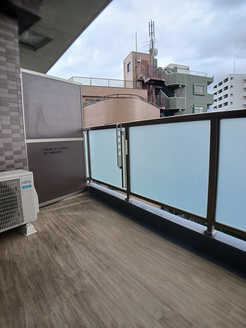 バルコニー