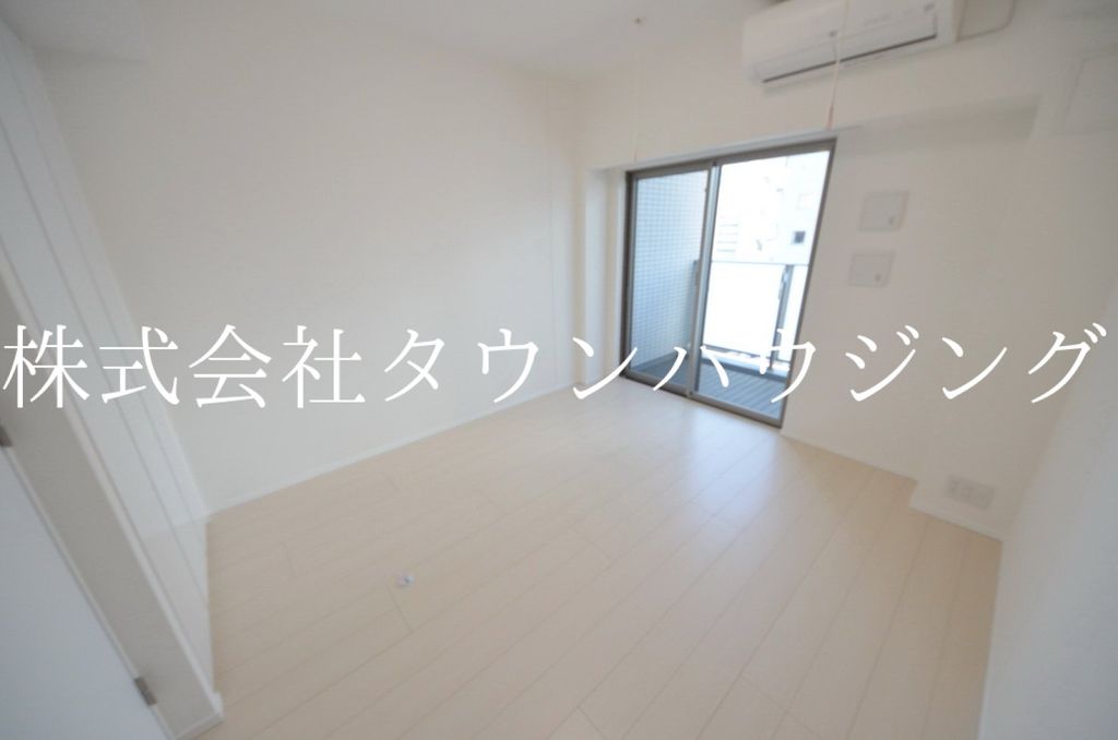 居室・リビング　※別部屋参考写真※
