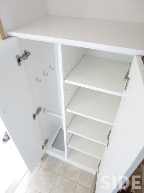 玄関　※同シリーズ参考画像