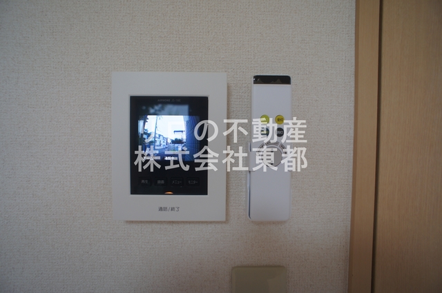 セキュリティ　ＴＶモニター付インターホンがあるので訪問者が一目でわかります