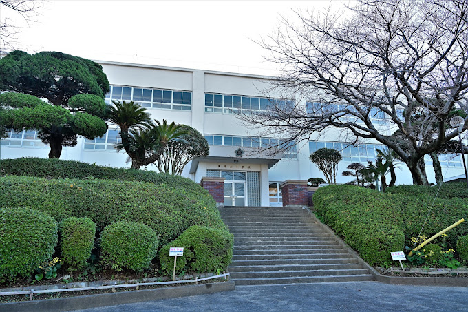 小学校　諫早市立真津山小学校（小学校）まで1197m