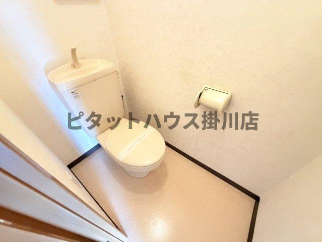 ＪＲ東海道本線 愛野駅 徒歩6分 4階建 築23年のトイレ写真