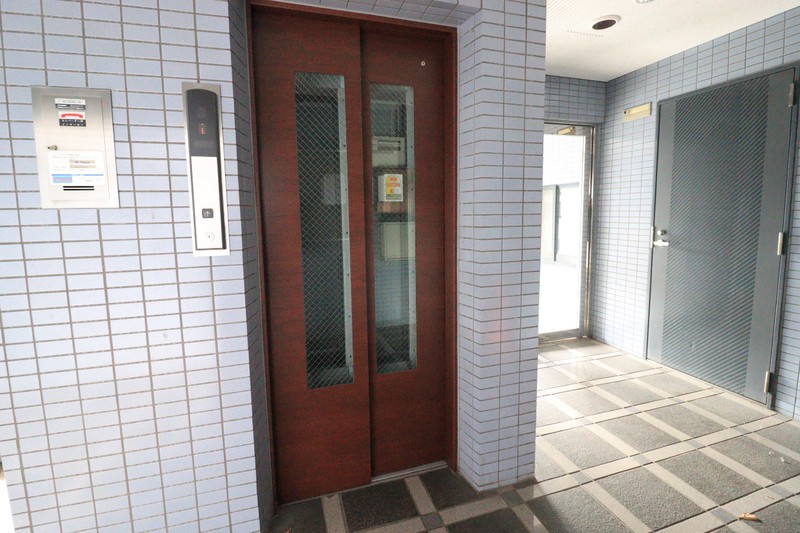 その他　エレベーター完備