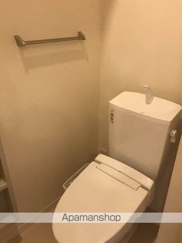 ＪＲ紀勢本線 紀三井寺駅 徒歩7分 2階建 築12年のトイレ写真