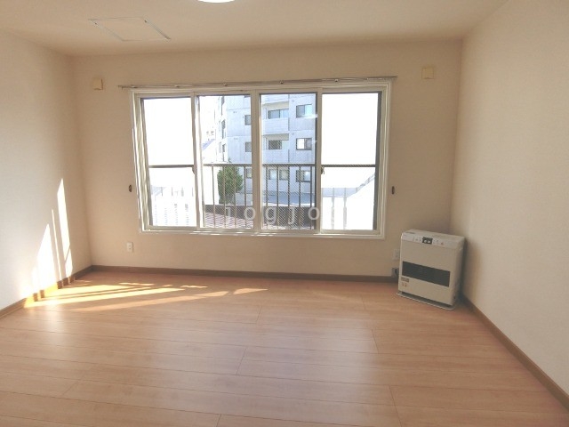 その他部屋・スペース　壁が多く使いやすいお部屋です