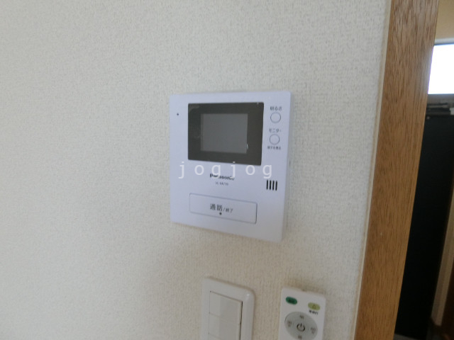セキュリティ　モニター付きインターホンで来客確認も安心です！