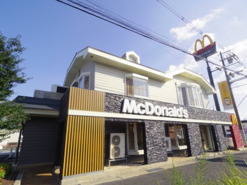 飲食店　マクドナルド　田原本店（飲食店）まで824m